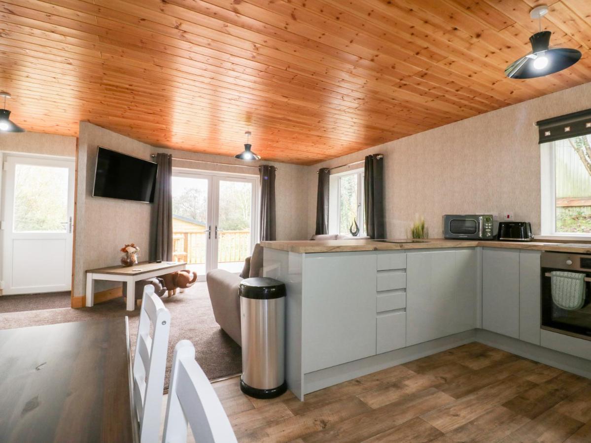 Lodge One Truro Extérieur photo